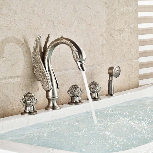 Swan deck mounted 5 holes bathtub filler faucet set