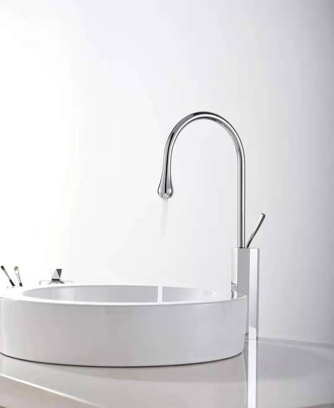 Octagon Tear Drop Tall Vessel Faucet