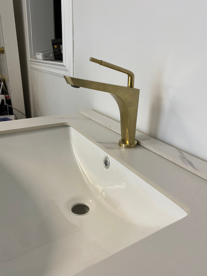 Nordic Design New Single Hole Bathroom Faucet