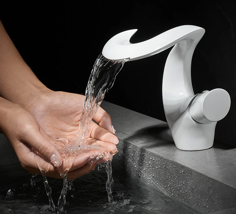 Boomerang Waterfall design single hole bathroom faucet