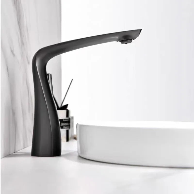 Aragon- New Spain 2024 modern design single hole faucet